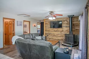W5738 Evergreen Ln, New Lisbon, WI 53950 - Photo 12
