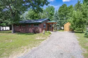 W5738 Evergreen Ln, New Lisbon, WI 53950 - Photo 2