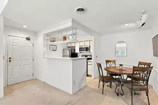 917 Harbor House Dr, Madison, WI 53719 - Photo 12