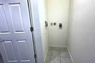 360 W Washington Ave, Madison, WI 53703 - Photo 14