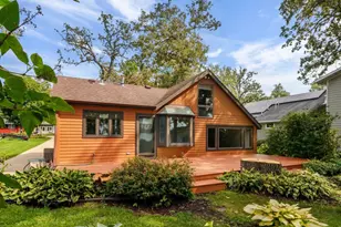 2148 Colladay Point Dr, Stoughton, WI 53589 - Photo 4