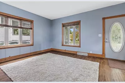 112 W Howard Street, Portage, WI 53901 - Photo 8