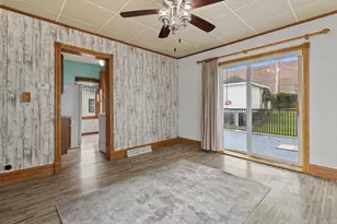 112 W Howard St, Portage, WI 53901 - Photo 6