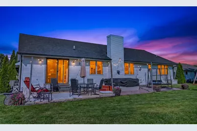 1357 Overlook Pass, Sun Prairie, WI 53590 - Photo 4