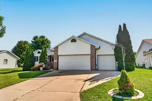 1357 Overlook Pass, Sun Prairie, WI 53590 - Photo 66