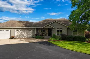 17579 Interland Ave, Tomah, WI 54660 - Photo 2