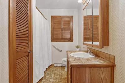 2002 Mineral Point Avenue, Janesville, WI 53548 - Photo 16
