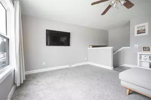 310 Marlboro Ave, Edgerton, WI 53534 - Photo 8