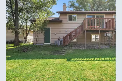718 Bickley Court, Stoughton, WI 53589 - Photo 4
