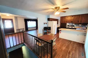 1065 Tara Dr, Sun Prairie, WI 53590 - Photo 10
