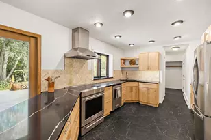 3470 Leflore Ct, Verona, WI 53593 - Photo 6