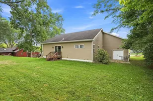 100 Isham St, Stoughton, WI 53589 - Photo 38