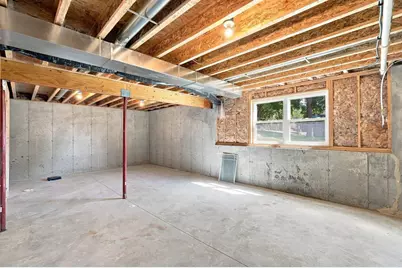 100 Isham Street, Stoughton, WI 53589 - Photo 28