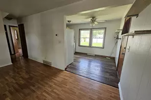 716 N Arch St, Janesville, WI 53548 - Photo 4