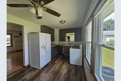 716 N Arch Street, Janesville, WI 53548 - Photo 6