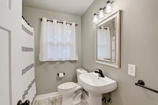 1317 Reetz Rd, Madison, WI 53711 - Photo 12