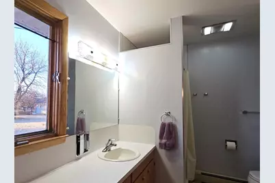 740 N East Avenue, Viroqua, WI 54665 - Photo 28