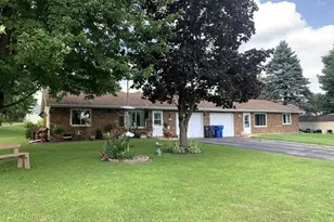104-106 Hillside Ln, Columbus, WI 53925 - Photo 1