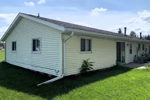 100A-100B Tower Dr, Columbus, WI 53925 - Photo 18
