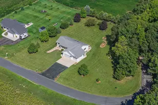 8096 E Quail Meadow Ln, Reedsburg, WI 53959 - Photo 8