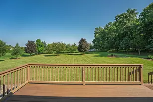 8096 E Quail Meadow Ln, Reedsburg, WI 53959 - Photo 14