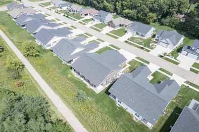 3823 Tanglewood Place, Janesville, WI 53546 - Photo 34
