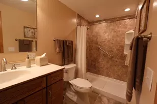 5721 Meadowood Dr, Madison, WI 53711 - Photo 56