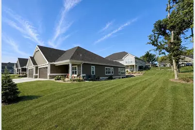 6707 Conservancy Plaza, DeForest, WI 53532 - Photo 2