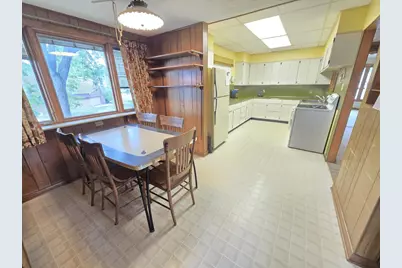 56 E Charles Street, Markesan, WI 53946 - Photo 4