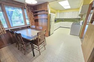 56 E Charles St, Markesan, WI 53946 - Photo 4