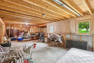 2016 Tumbleweed Dr, Prairie Du Sac, WI 53578 - Photo 28