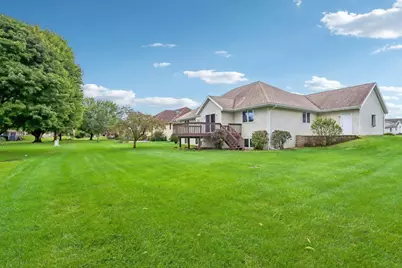 2016 Tumbleweed Drive, Prairie Du Sac, WI 53578 - Photo 32