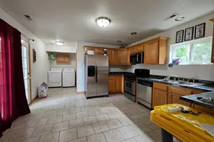 710 Woodard Ave, Tomah, WI 54660 - Photo 6