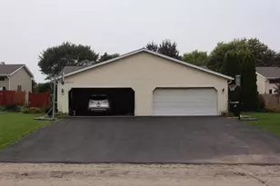 208-210 Eilbes Ave, Beaver Dam, WI 53916 - Photo 2