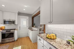 2102 Keyes Ave, Madison, WI 53711 - Photo 14