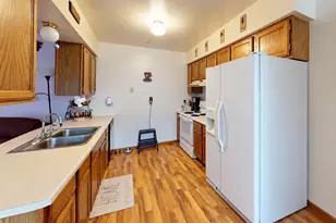 216 - 218 Eilbes Ave, Beaver Dam, WI 53916 - Photo 16