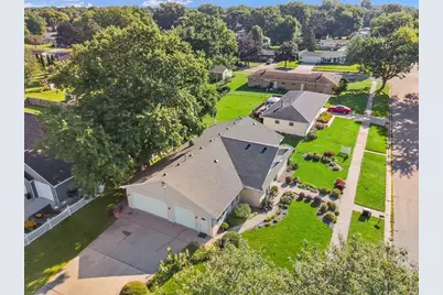 805 Hawthorne Avenue, Janesville, WI 53545 - Photo 32