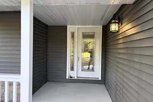 4910 Pine Needle Way, Wisconsin Rapids, WI 54494 - Photo 4