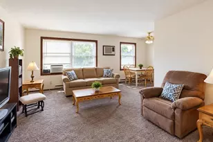 108-116 Eilbes Ave, Beaver Dam, WI 53916 - Photo 16