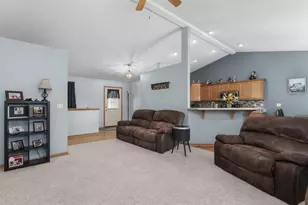 4562 Parkwood Dr, Milton, WI 53563 - Photo 8