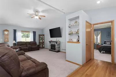 4562 Parkwood Drive, Milton, WI 53563 - Photo 10
