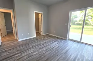 606 W Delavan Dr, Janesville, WI 53548 - Photo 14