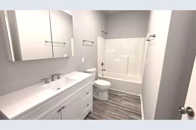 606 W Delavan Drive, Janesville, WI 53548 - Photo 12