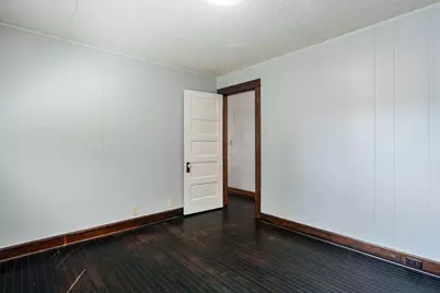 103 E Roosevelt Street, Freeport, IL 61032 - Photo 30
