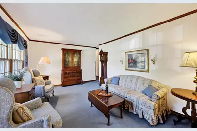 419 W Elm Street, Sun Prairie, WI 53590 - Photo 2