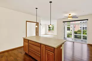 100 Femrite Dr, Monona, WI 53716 - Photo 16
