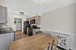 1623 McKenna Blvd, Madison, WI 53711 - Photo 10