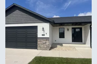 700 N Main Street #1, Fall River, WI 53932 - Photo 6