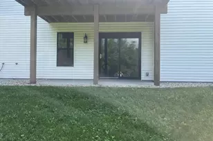 700 N Main St, Fall River, WI 53932 - Photo 10