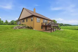 W6068 Neitzel Rd, Waupun, WI 53963 - Photo 8